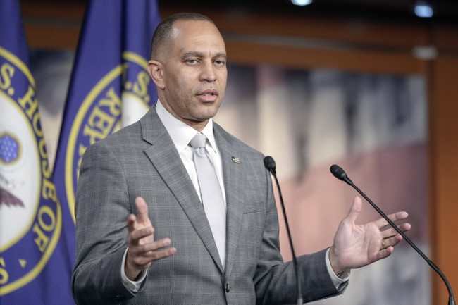 Hakeem Jeffries Vows Dems Will Oppose Trump’s Agenda ‘in the Streets’ – Is That a Threat?