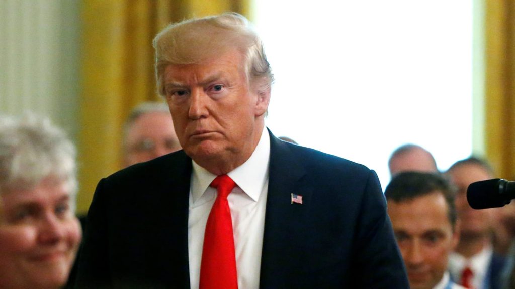 Trump Welcomes South African Farmers Facing Persecution by Politicians