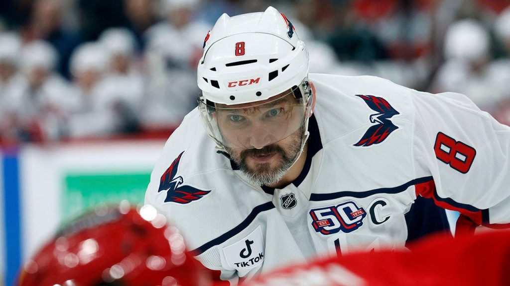 Alex Ovechkin Scores Goal 892, Closing in on Wayne Gretzky’s Record