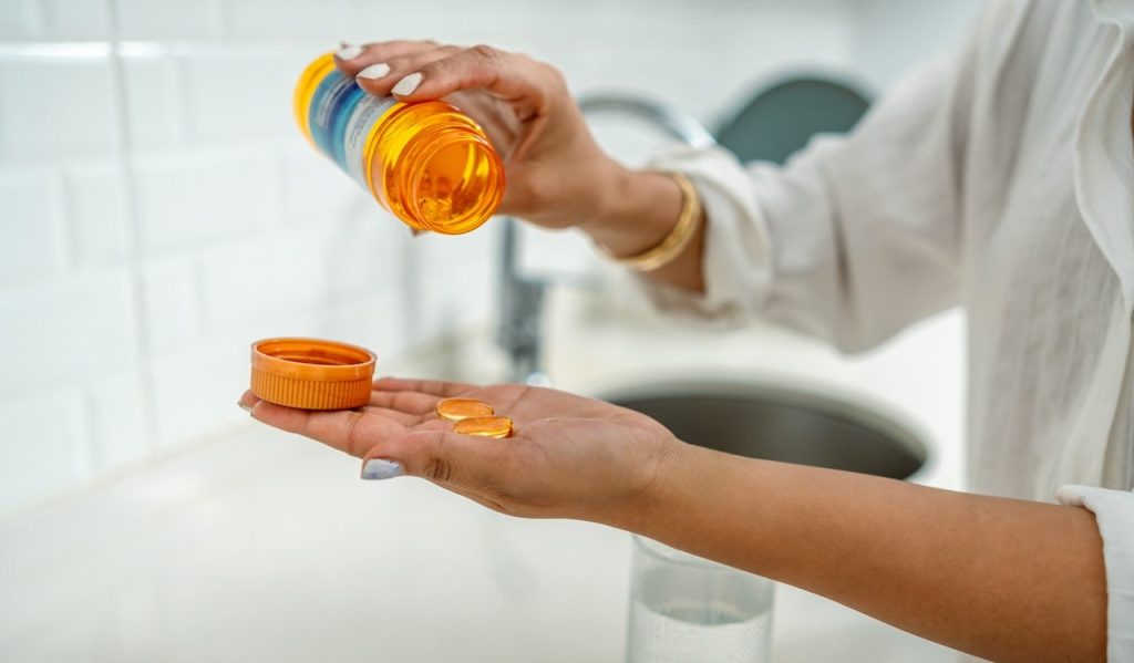 Study Suggests Common Vitamin May Lower Colorectal Cancer Risk