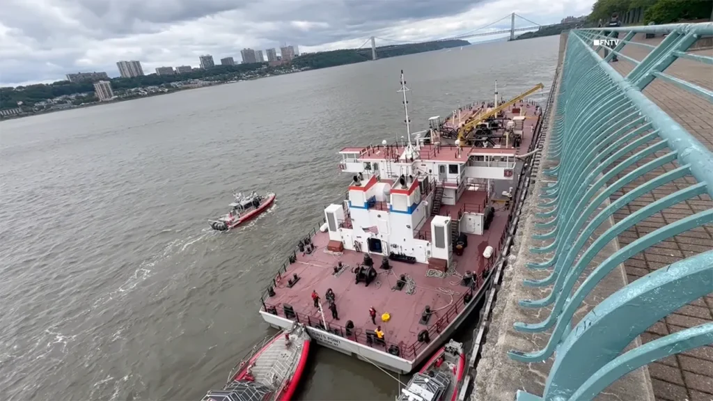 NYC Sewage Boat Explosion on Hudson River: 1 City Worker Killed, 2 Injured