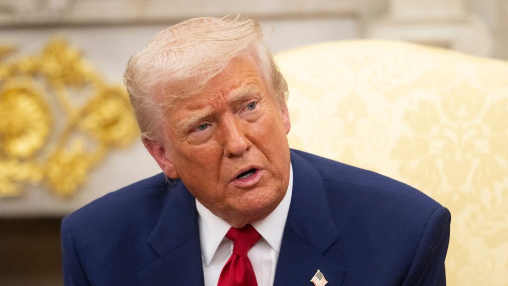 American Eagle Stock Jumps 20% Following President Trump’s Praise for Sydney Sweeney Ad [WATCH]
