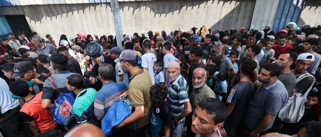 Israel Advises Gaza City Palestinians to Move to Safer Areas