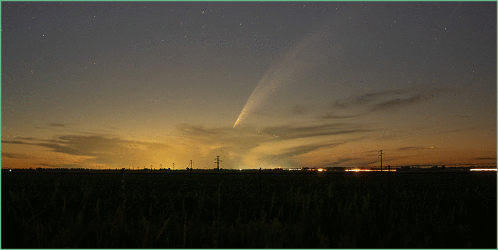 Asteroid Warning Network Monitors Suspicious Comet, Urges Vigilance