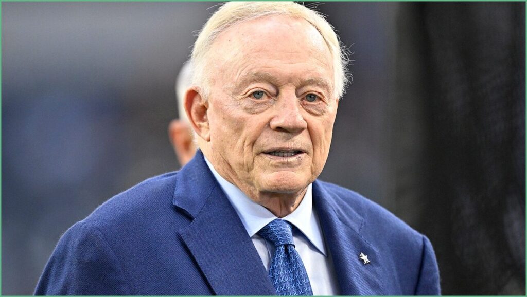 Jerry Jones Accepts Responsibility After Flipping Off Fans in Cowboys Win Over Jets