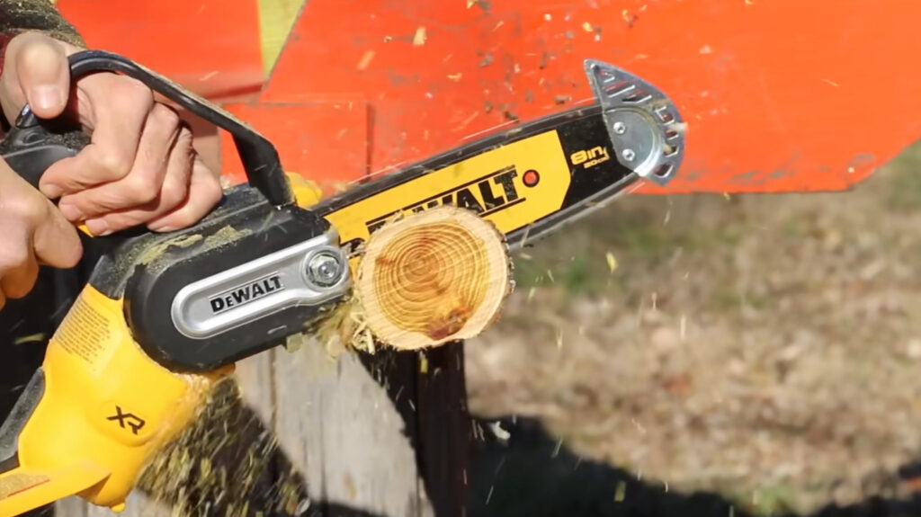Budget Pruner Outperforms DeWalt, Saves Homeowners Money