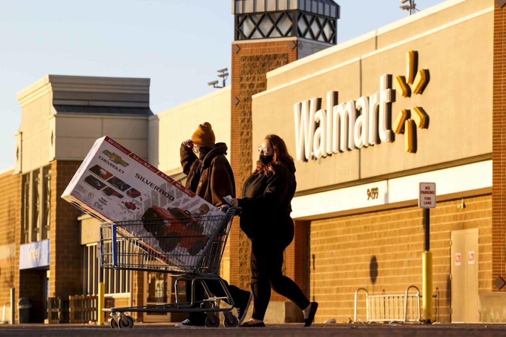 Walmart Stock Climbs, Execution Reassures Conservative Investors