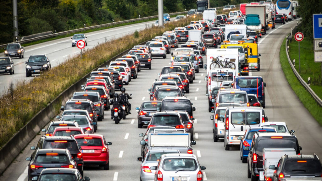 Master Stopping Distance, Protect Family With Common-Sense Driving