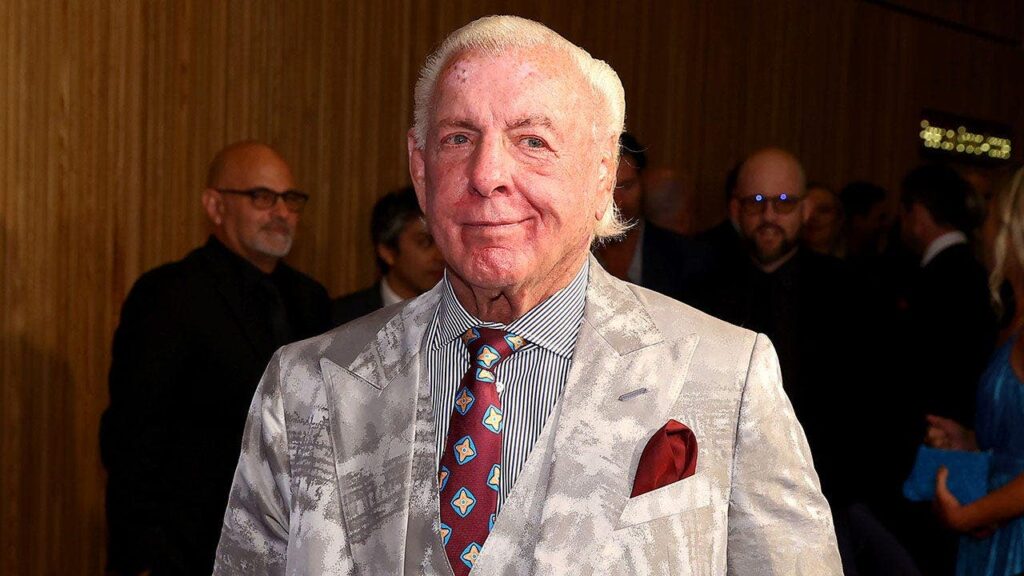 Ric Flair Taunts Luka Doncic Over Hamstring, Lakers Lose