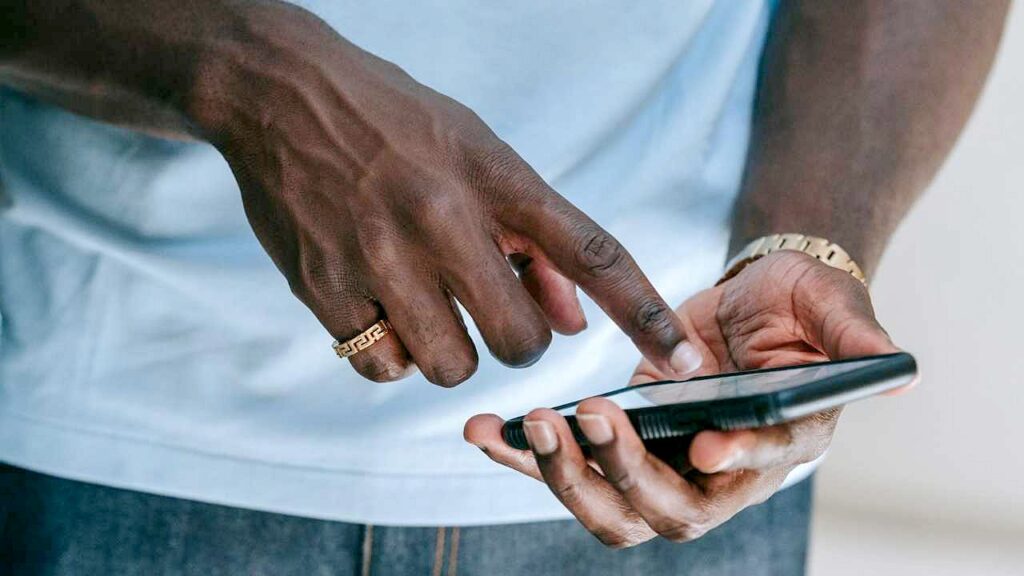 Android Detects Spoofed Calls, Warns Users Immediately To Hang Up