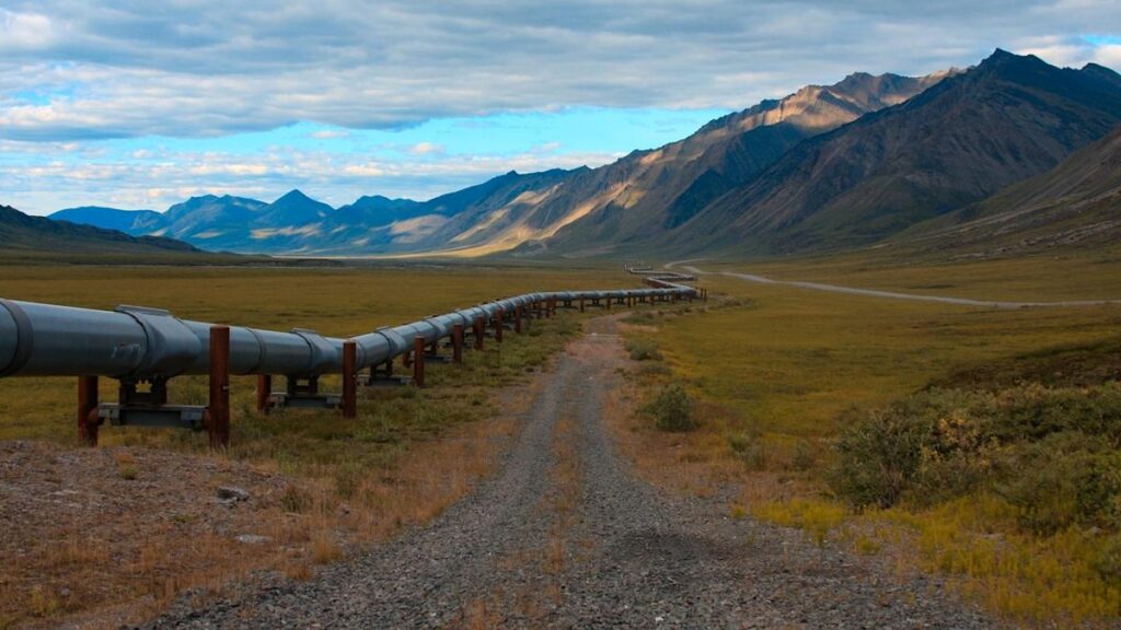 APA Agrees To Acquire Savant Alaska, Nutaaq Pipeline For About $70M