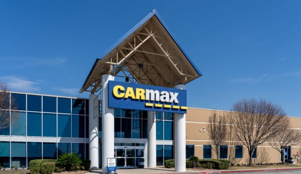 CarMax Shares Slide As Margin Pressure Raises Profitability Concerns