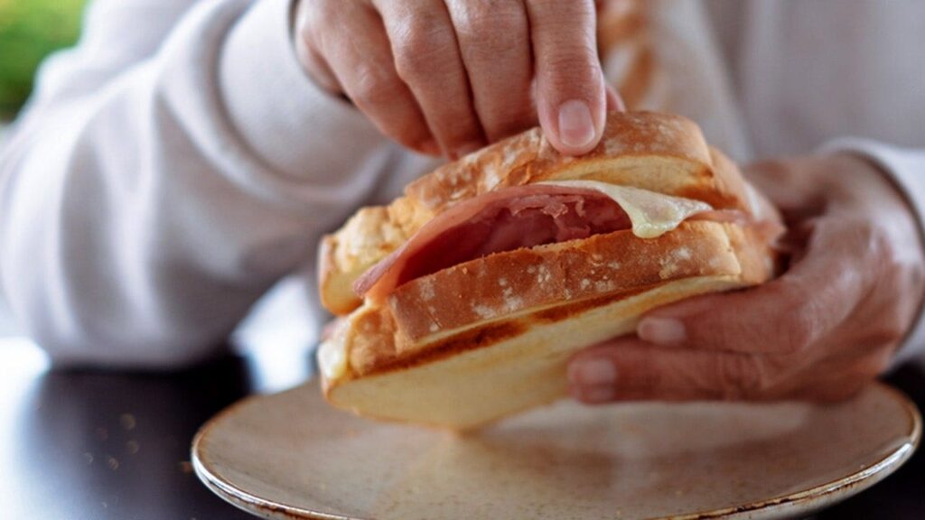 Processed Meat Raises Risk Of Stomach, Esophageal Cancer