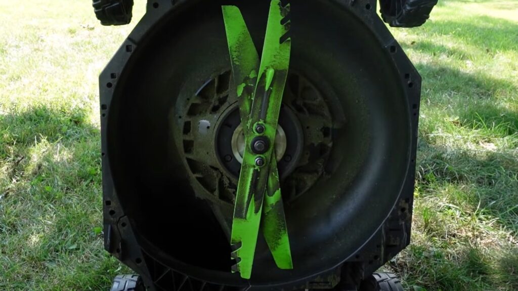 Lawn Mower Blades Employ Extra Holes For Essential Safety, Balance