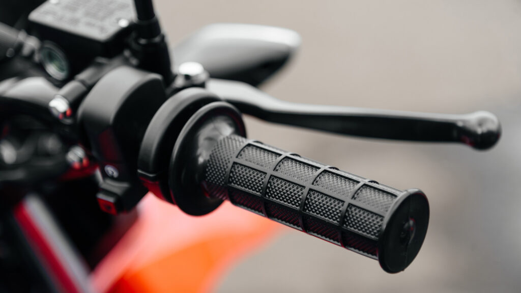 Use 70/30 Braking For Safer, Controlled Motorcycle Stops
