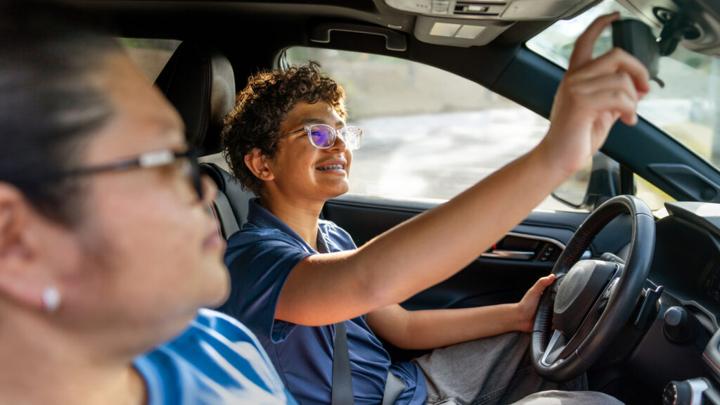 Find US States With the Lowest Driver’s License Ages