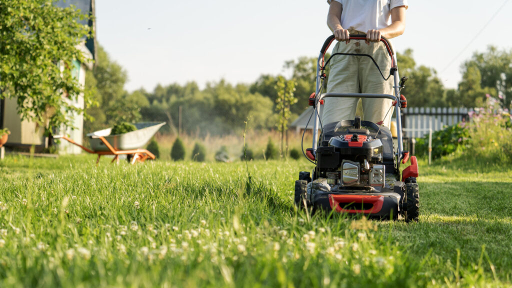 Gator Mower Blades Boost Lawn Performance, Save Time Today