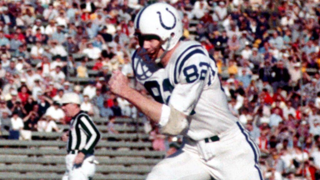 Hall Of Famer Raymond Berry Dies At 93, Redefined Wide Receiver Role
