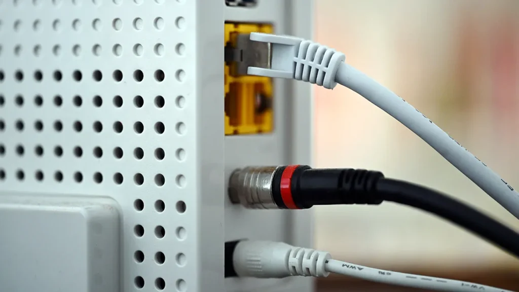 Update Your SOHO Router Now, FBI Warns Of DNS Hijacks