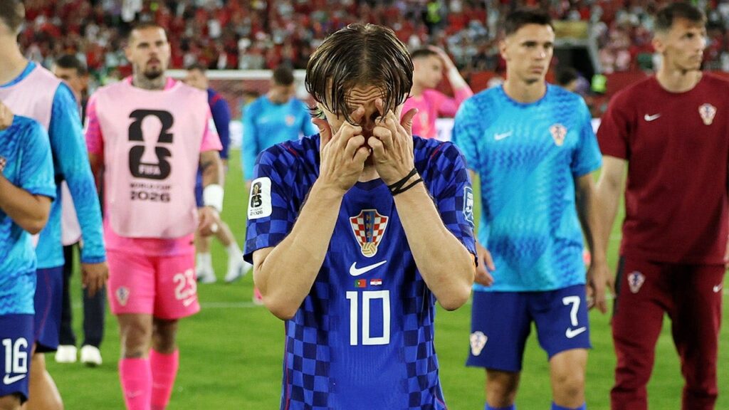 Gonçalo Ramos Header Sends Portugal Past Croatia After VAR Call