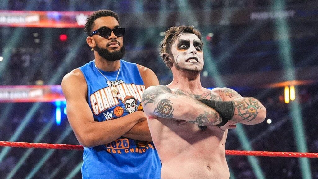 Karl-Anthony Towns And Jalen Brunson Ignite WWE Show At MSG