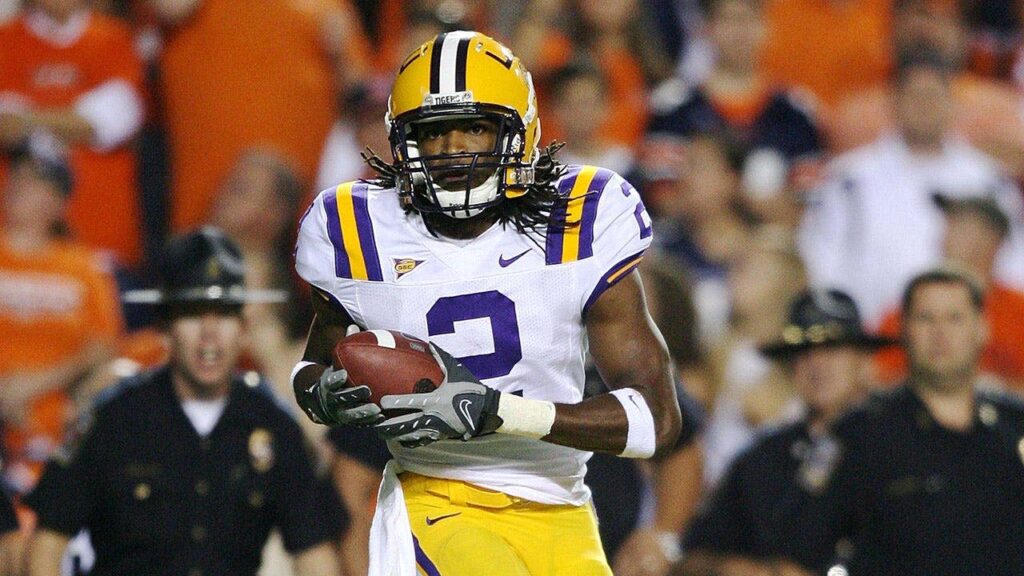 Former LSU Star Demetrius Byrd Arrested After Bus Knife Threat Allegation