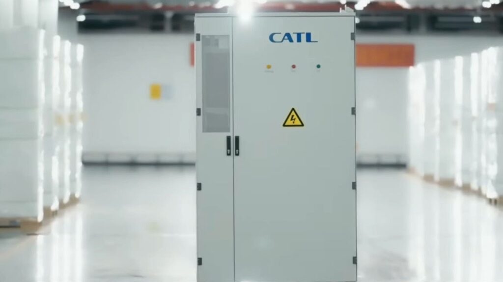 CATL Debuts Sodium Grid Battery, Accelerates Commercial Storage