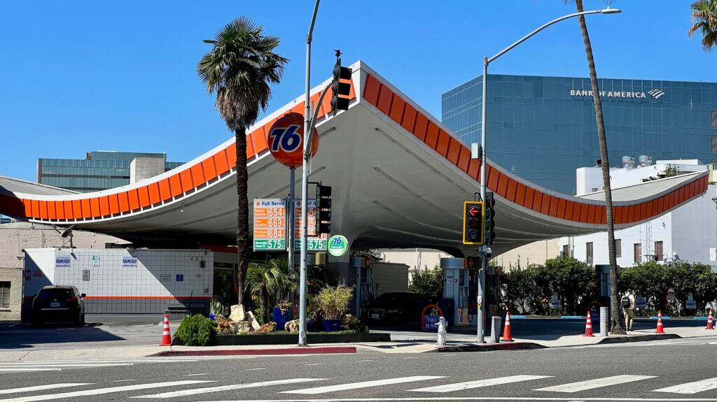 Los Angeles Gets First Luxury Gas Station In Beverly Hills