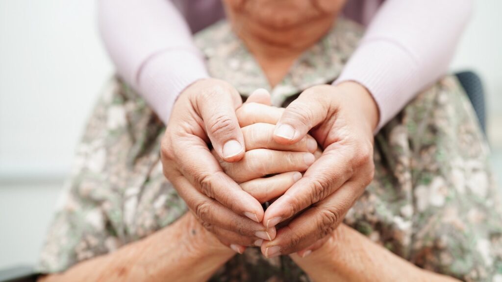 Alzheimer’s Blood Test Predicts Dementia Risk Years Ahead
