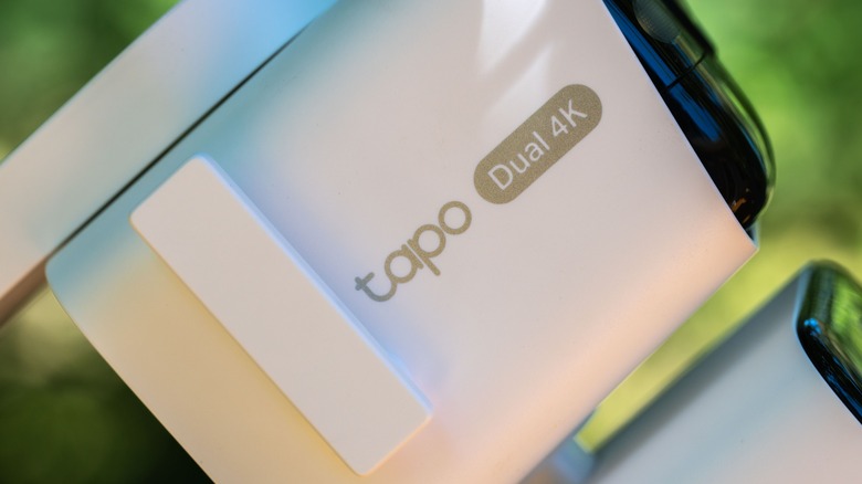 The wireless atenna of the TP-Link Tapo C675D.