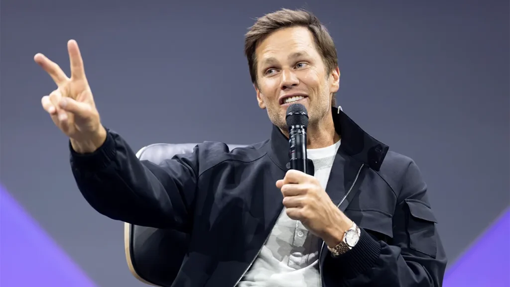 Tom Brady Tells Raiders Rookie Fernando Mendoza To Earn It