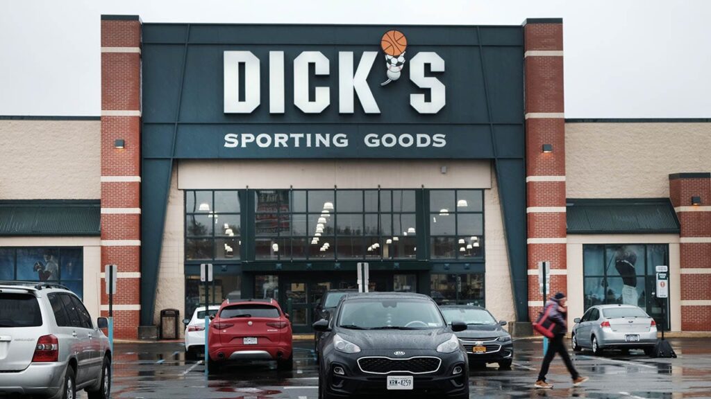 Dick’s Sporting Goods Stock Slumps On Weakening Demand Warning
