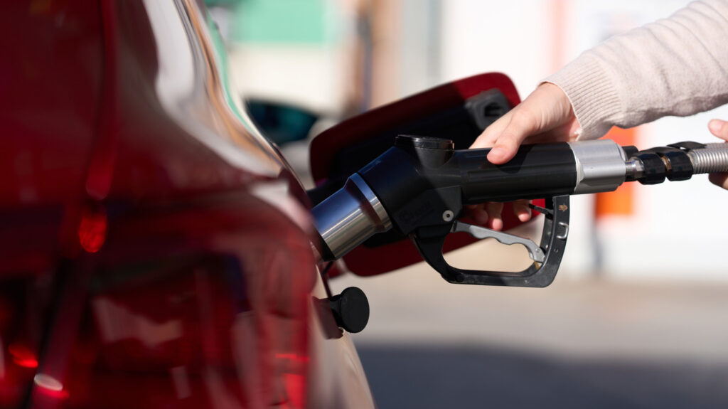 New York, Rhode Island Restrict Hands Free Gas Pumping