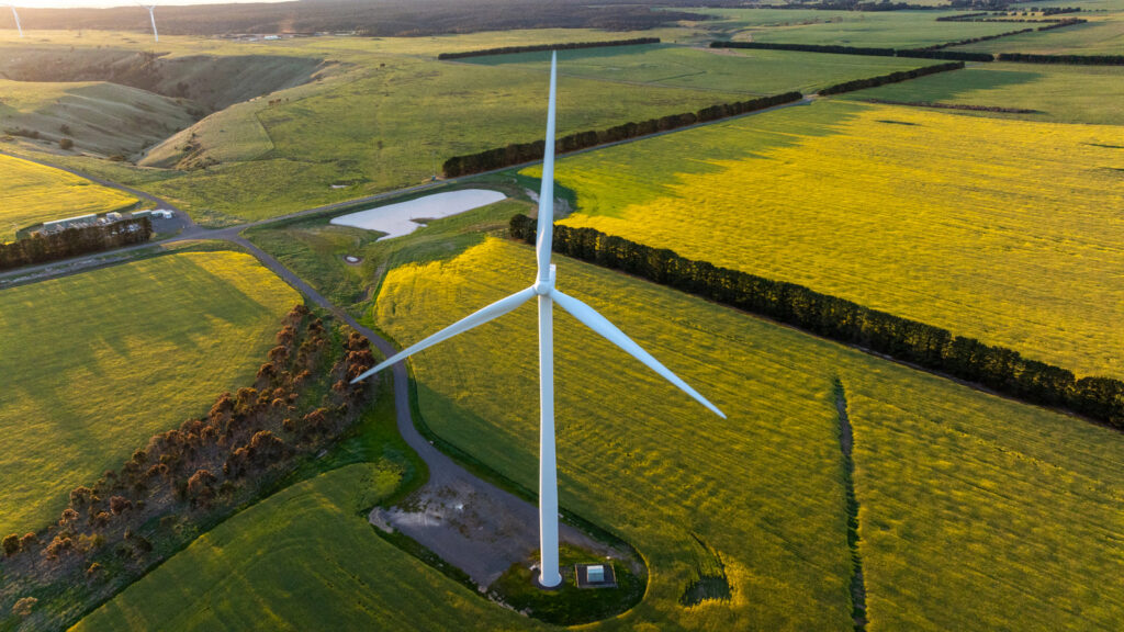 Why Modern Wind Turbines Turn Clockwise, Explained