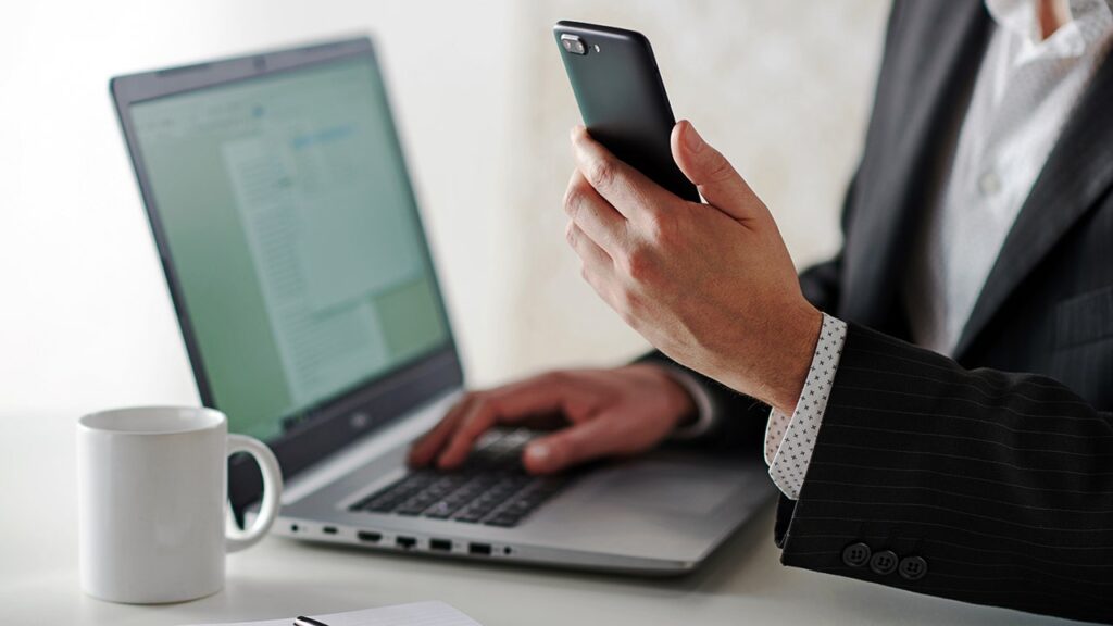 Google Ads Scam Targets Bank Logins, FBI Warns
