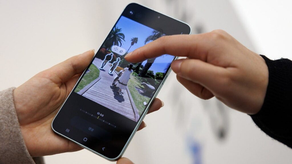 How To Tag Photos On IPhone, Galaxy, Pixel Faster