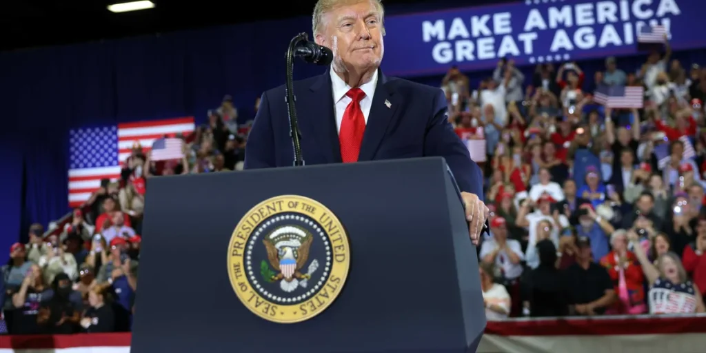 Kevin Dietsch Getty Images Politics Photo Sparks Attention, Today
