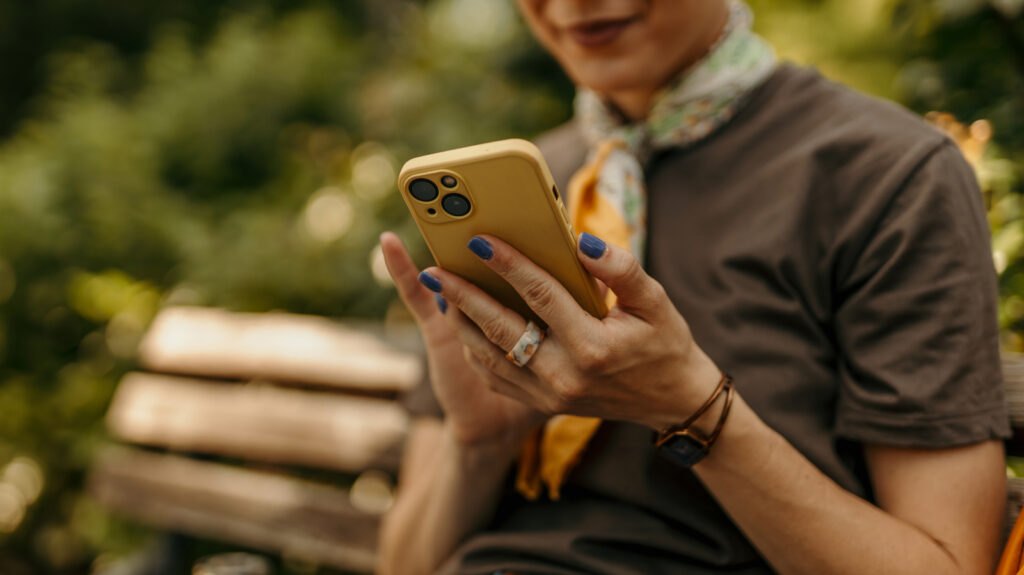 5 Phone Carriers Consumers Say To Avoid Right Now