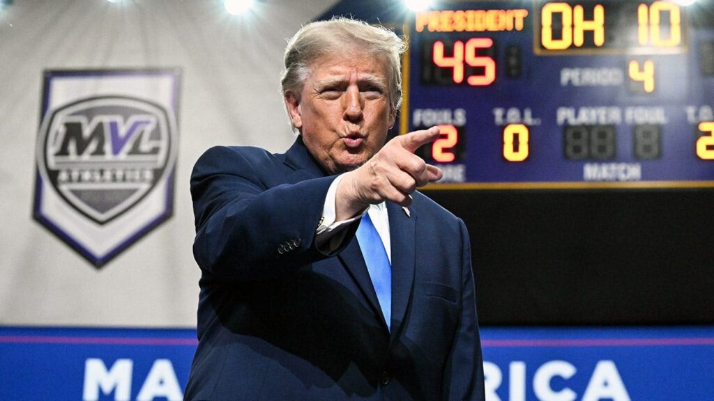 Trump Touts Ohio Golden Age, Pushes GOP Midterm Wins