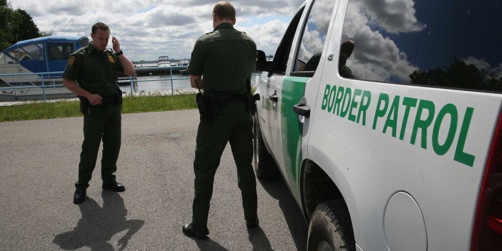 Activists Press DHS On Border Patrol Policy Changes