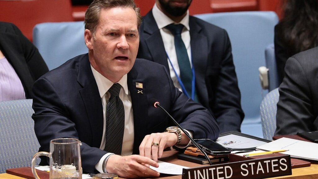 Waltz Confronts Cuban Minister At UN, Tells Him To Back Up